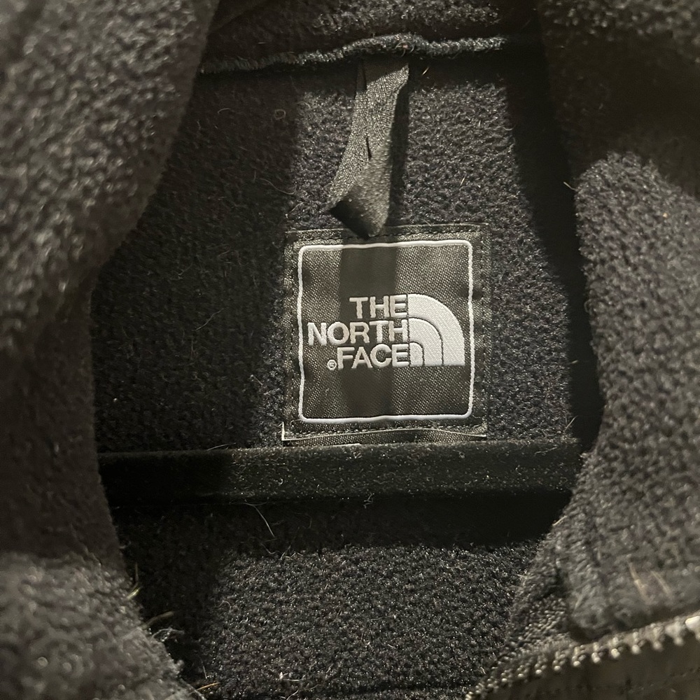 Black Xsmall north face jacket - Picture 3 of 3